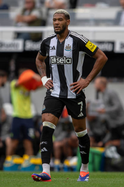 投向了前国 投向了前国