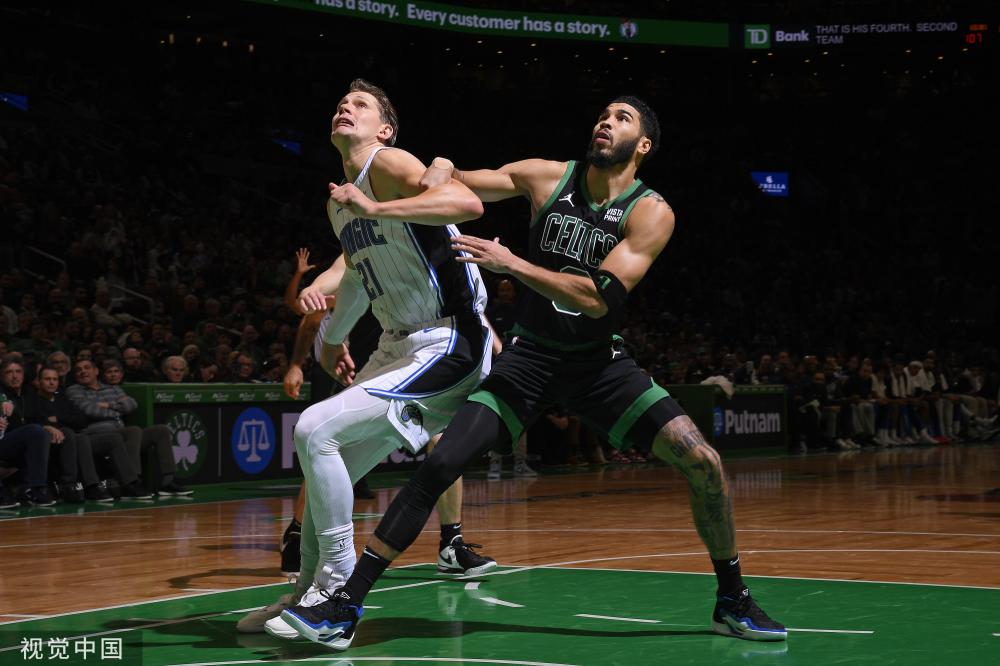 球技使他成 球技使他成